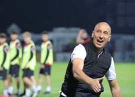 „S? fim corec?i! ?i noi reprezent?m fotbalul românesc” » Csiksezereda, mesaj clar dup? ce a acceptat cererea special?