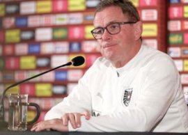 Selec?ionerul Austriei i-a r?spuns ironic lui Mircea Lucescu: „M? intereseaz? la fel de mult ca atunci când se (…)