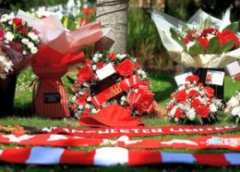 Imagini sfâ?ietoare: ce a ap?rut azi pe Anfield dup? decesul lui Diogo Jota