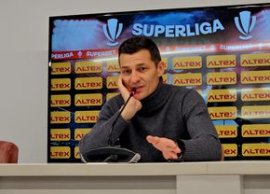 Costel Gâlc? î?i repro?eaz? o titularizare: „N-a c?lcat careul!”