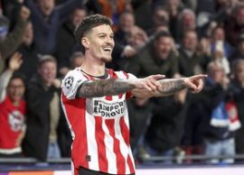 „Dennis Man a str?lucit!” » Aplauze în Olanda pentru presta?ia de gal? din PSV - Napoli