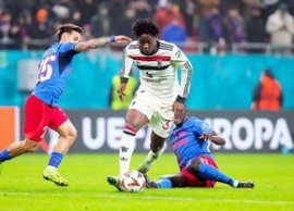 În ianuarie f?cea spectacol pe Arena Na?ional?, acum e gata s? plece de la Manchester United