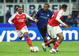 Borussia Dortmund - Inter » Istvan Kovacs îl arbitreaz? pe Chivu în meciul decisiv pentru calificarea în optimi