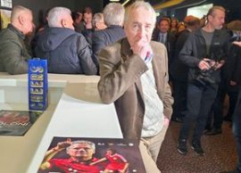 Cum a ap?rut Valentin Ceau?escu la lansarea filmului despre Ladislau Boloni » Cu cine s-a între?inut