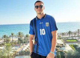 Presa local? vine cu dou? variante pentru Daniel Paraschiv, dup? ce Oviedo a promovat în La Liga