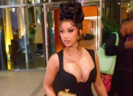 Extravagan?e la Super Bowl: rapperi?a va cheltui 1,2 MILIOANE de dolari pentru iubitul ei