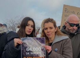 Teodora Stoica ?i Ionu? Lupescu, printre persoanele ie?ite în strad? la manifesta?ia din fa?a Parlamentului: „M-am&nbsp;(…)