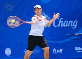Tenismen profesionist, interzis pe via?? din sport