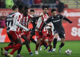 O legend? a giule?tenilor laud? transferul lui Moru?an: „Asta ne lipsea la Rapid, de când tot spun! Dar ne mai&nbsp;(…)