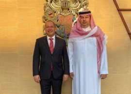 Prin?ul milionar, f?r? mil?: „Doar un singur fotbalist str?in din campionatul Arabiei Saudite î?i merit? banii”