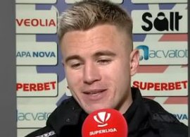 L-a pus la col?, dup? ratarea frapant? din Boto?ani - Rapid: „Ce-l recomand? ca s? se relaxeze? Sutele de goluri?!”