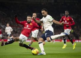 Ruben Amorim e furios pe funda?ii lui United: „Pierdem pe a doua minge”