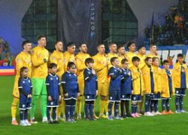 Ironii la pauza meciului România - San Marino: „Vorbeam cu ni?te prieteni c? dac? ne strângem ni?te funda?i ?i ne (…)