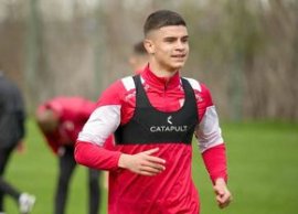 Dinamo ?i-a cedat fotbalistul în aceast? sear?: „Mult succes în tricoul ro?-albastru!”