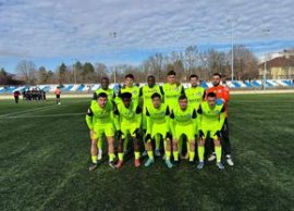 Show pe „sinteticul” din Copou! » Poli Ia?i a f?cut instruc?ie în amicalul de ast?zi: dou? penalty-uri ratate de oaspe?i