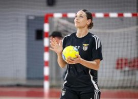 Dintr-un sat de pe malul Nistrului, o moldoveanc? a ajuns c?pitanul Benfic?i ?i are amintiri senza?ionale: „Bunica (…)