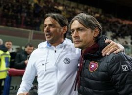 L-a ajutat s? devin? golgheterul Serie A ?i l-a r?spl?tit: „Mi-a scris cecul în vestiar”