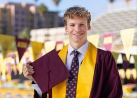 Multiplul campion olimpic ?i mondial Leon Marchand a ob?inut diploma în inginerie software la Universitatea din Arizona