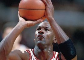 Uluitor! Un cartona? cu Michael Jordan a fost vândut pentru o avere