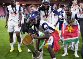 Fraud? uria?? » Mijloca?ul de la Tottenham, jefuit de aproape un milion de euro!