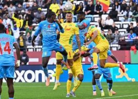 Stoperul Petrolului ?i coechipierii fac scandal, dup? ce VAR s-a stricat ?i li s-a refuzat un penalty