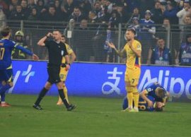 HALUCINANT! Dr?gu?, eliminat la DOU? minute dup? ce a intrat pe teren » Intrare criminal?