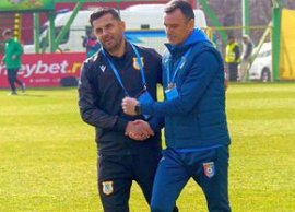 L-au întors din drumul spre Ia?i pentru a semna cu Universitatea Craiova!