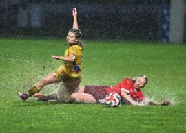 Imagini SPECTACULOASE de la meciul echipei na?ionale feminine de junioare Under 17
