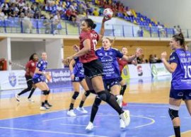 Anun?-?OC din „Liga Florilor” » Candidata la cupele europene s-a desp?r?it de antrenor