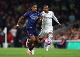 Arsenal se impune pe terenul celor de la Fulham ?i revine în fruntea clasamentului din Premier League