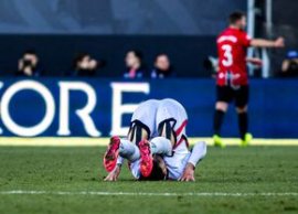 Probleme pentru Andrei Ra?iu? » A p?r?sit terenul înainte de pauz?