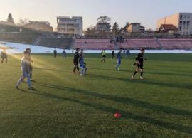 Transformare total?! Se joac? fotbal pe „Velodromul Dinamo” » „Groapa de gunoi ?i cioburi” ?i-a schimbat complet&nbsp;(…)