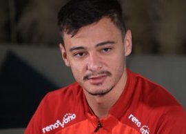 Valentin ?icu, primele declara?ii în tricoul lui Dinamo: „M-am gândit c? nu mai pot juca, dar acum vreau s? m? bucur&nbsp;(…)