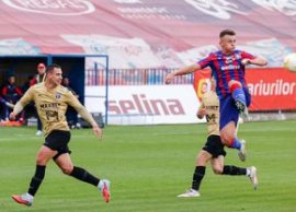 „Paradoxal!” » Fotbalistul român, obligat s?-?i încheie prematur cariera dup? ce a fost diagnosticat cu probleme&nbsp;(…)