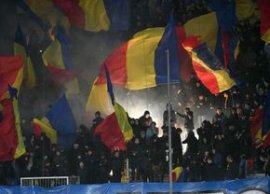 Show în debutul partidei dintre România ?i San Marino » Ce scriitori legendari au fost omagia?i pe „Ilie Oan?” + (…)