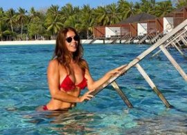 Adriana, so?ia lui Dan Petrescu, zi de na?tere de lux la Dubai: „V? iubesc”