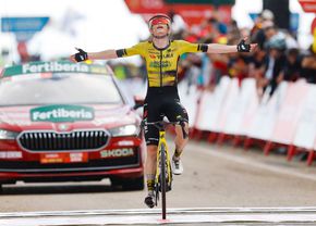 Ca?tig?torul din Turul Spaniei cere includerea unei clauze speciale in contractele cicli?tilor