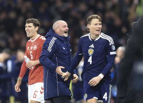 Fostul coleg al lui Dan Petrescu a devenit erou peste noapte! Numit 